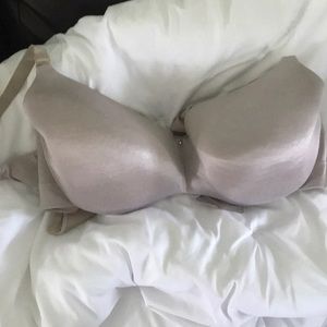 Cacique bra size 46DD